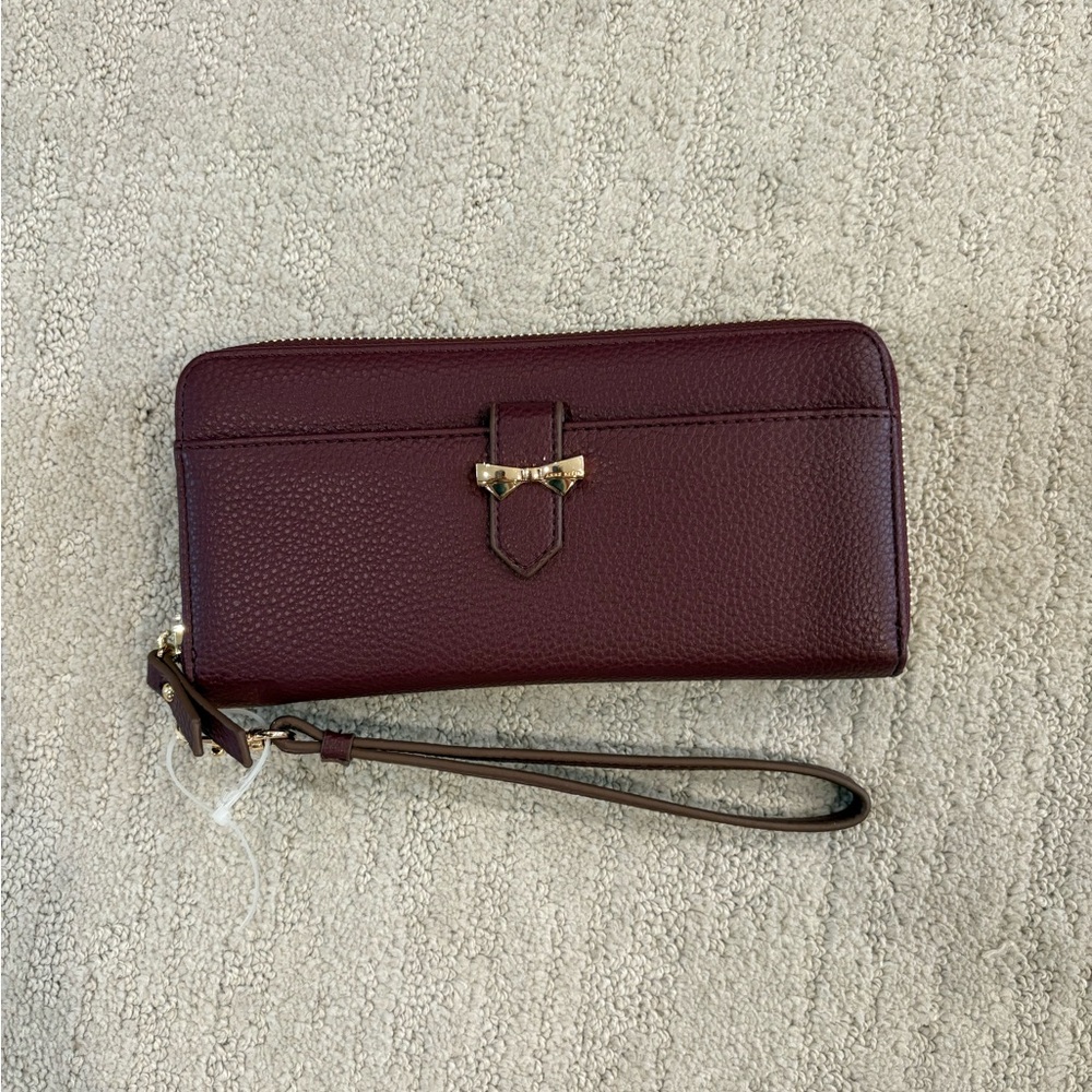 Elegant Burgundy Leather Wristlet Wallet